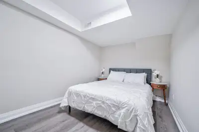 Master Room on Main Floor Level with Private Washroom, Markham.