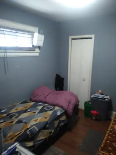 Shared room- Utilities Included