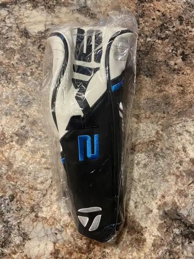 Sim 2 driver head cover , View more