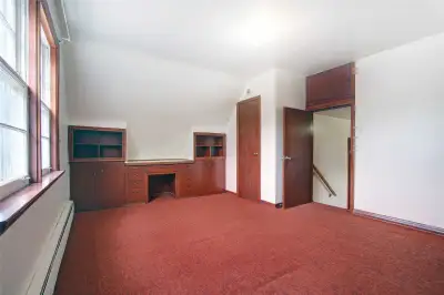 One bedroom apartment including parking on 2nd floor