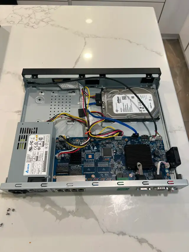 Dahua N52B2P2 4K IP Camera NVR with 2TB HDD in General Electronics in Oakville / Halton Region - Image 7