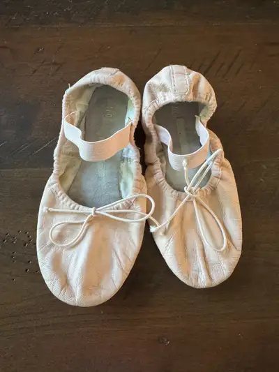 Girls' ballet slippers - leather ballet flats. Size 13.5. In excellent condition, very clean. From p...