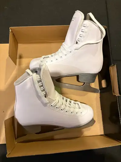 Jackson Cameo CS200 Figure Skates, View more