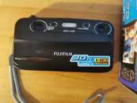 Fujifilm FinePix REAL 3D W3 10 MP Digital Camera
