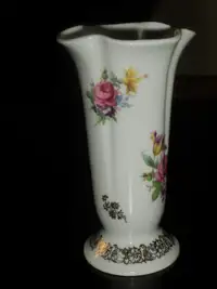 Vase en porcelaine de Limoges France