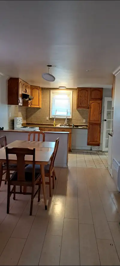 3 bedroom apartment for Rent