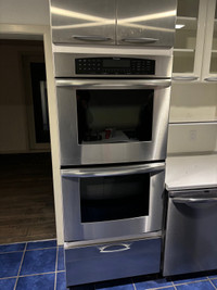 Thermador Stainless Double Wall Oven