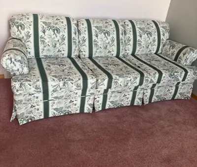 COUCH LIKE NEW CONDITION $200., View more