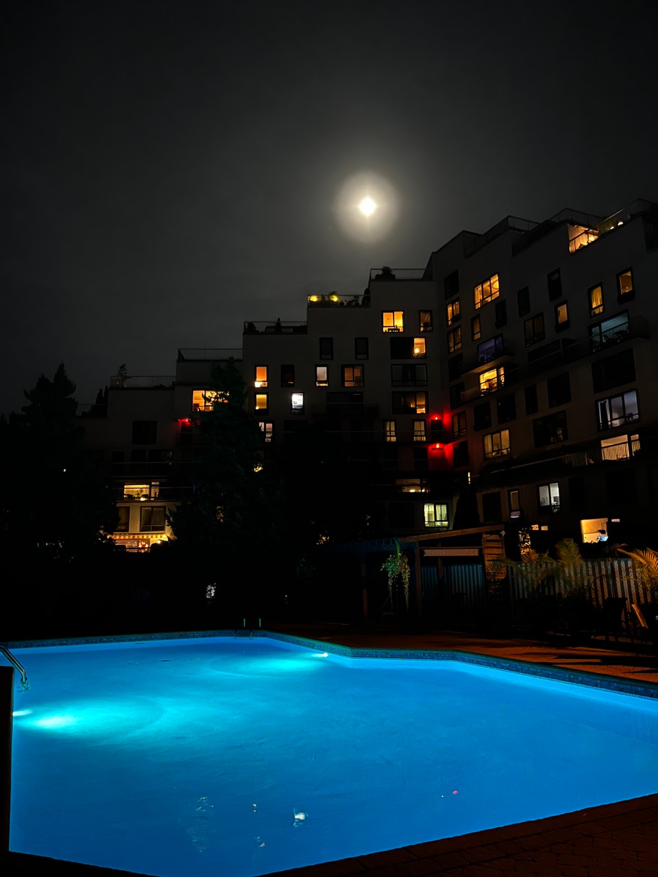 Studio lumineux et spacieux au 7e étage avec vue sur le fleuve 3