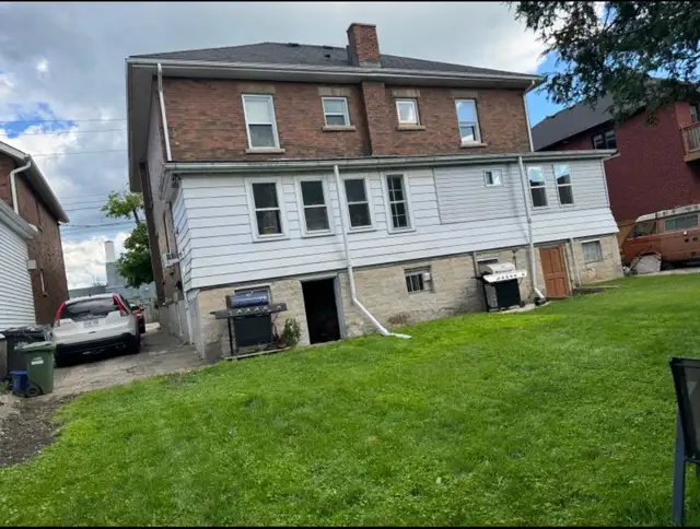 Beautiful 100yo Main Floor House for Rent in Long Term Rentals in Guelph - Image 3
