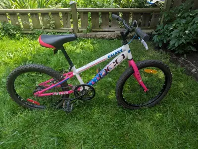 DCO Galaxy 20" Girls Bike, View more
