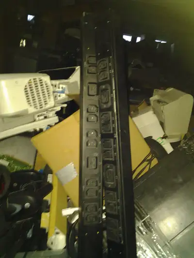 APC AP7541 SWITCHED RACK PDU 24 OUTLET 200-240 VAC 24A Power Dis, View more