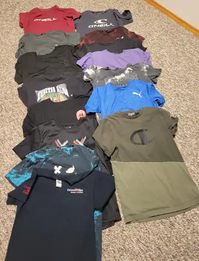 Boys/Men SZ M  short sleeves shirts, View more