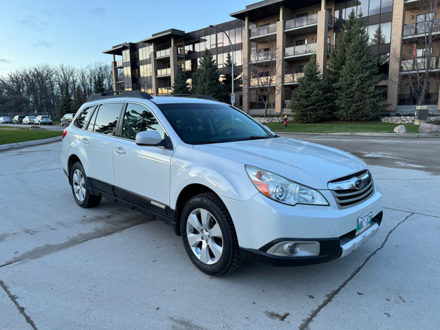 2011 Subaru Outback Limited Safetied Clean title  in Cars & Trucks in Winnipeg