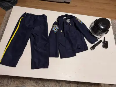 Boys Police Costume!, View more