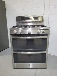 GE Profile Gas Stove stainless 30″ PGB950SEFSS Used dual oven