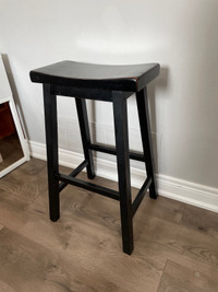 29” black bar stool 