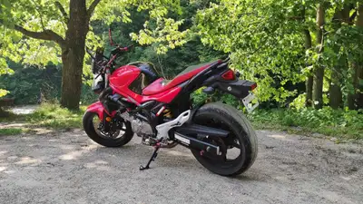 Clean bike, lots of aftermarket parts, comes with stock parts. Low KM