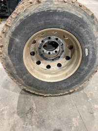 11r22.5 aluminum wheels and tires.