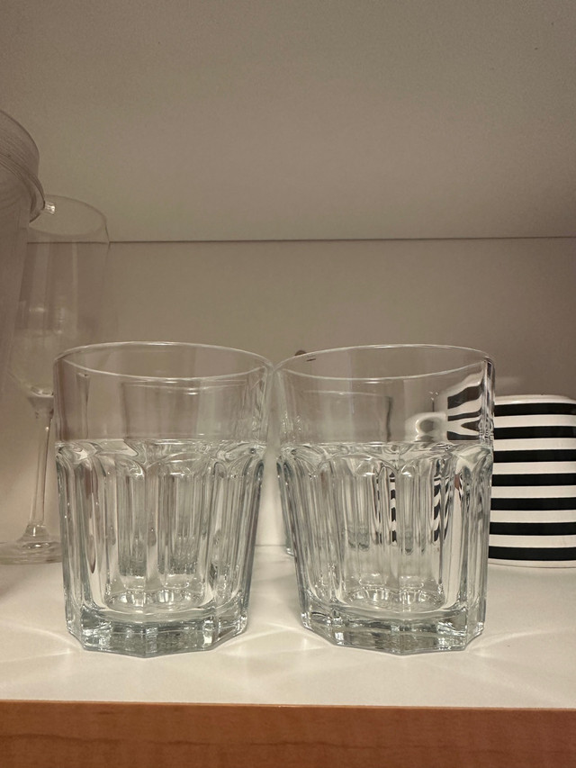 Set of 6 Glasses in Kitchen & Dining Wares in Kingston
