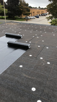 ROOFING ★ FLAT ROOF REPAIR ★ WATERPROOFING ★ (647) 673-4870