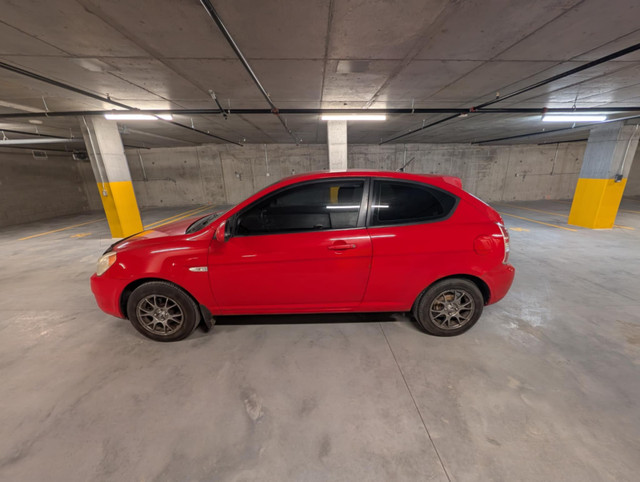 2008 Hyundai Accent - Very clean car dans Autos et camions  à Ville de Montréal - Image 2
