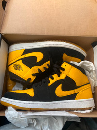 Black and yellow jordan 1s