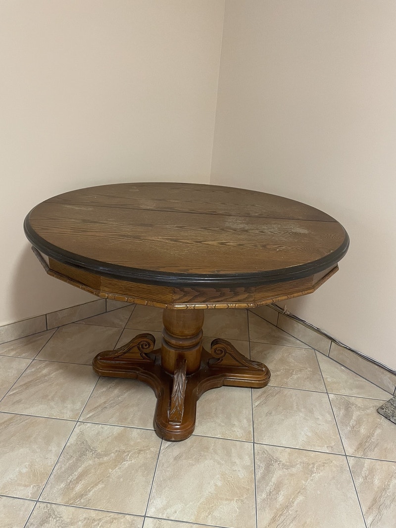 Table ronde extensible en bois massif Mobilier de salle à manger et cuisine Laval/Rive Nord