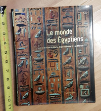 Le monde des Égyptiens, éditions Larousse, neuf