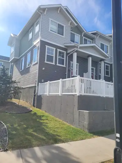 Address: 15-7385 Edgemont Way NW, Edmonton Available: November 26, 2025 Rent: $2,100/month (utilitie...