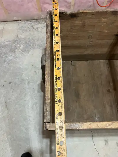 70 year old stick, originally made to hold engine valves, Look great in a man cave or use. Pickup in...