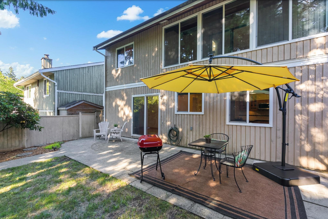 SUNSHINE HILLS HOUSE FOR RENT in Long Term Rentals in Delta/Surrey/Langley - Image 13
