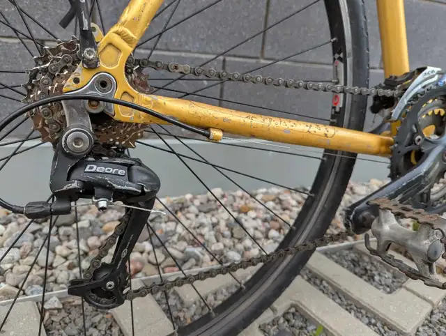 Norco Monterey XL aluminum hybrid - 700c, 24 speed - tuned up in Cruiser, Commuter & Hybrid in City of Montréal - Image 3