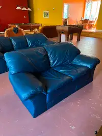 Couch Set- 3 seater & Loveseat