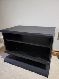 Small tv shelf