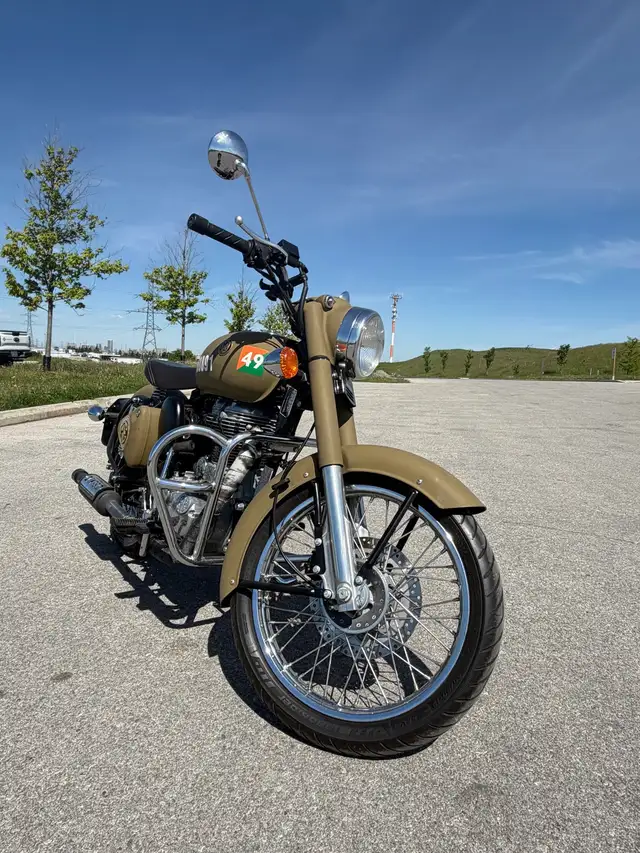 ROYAL ENFIELD in Street, Cruisers & Choppers in Mississauga / Peel Region - Image 3