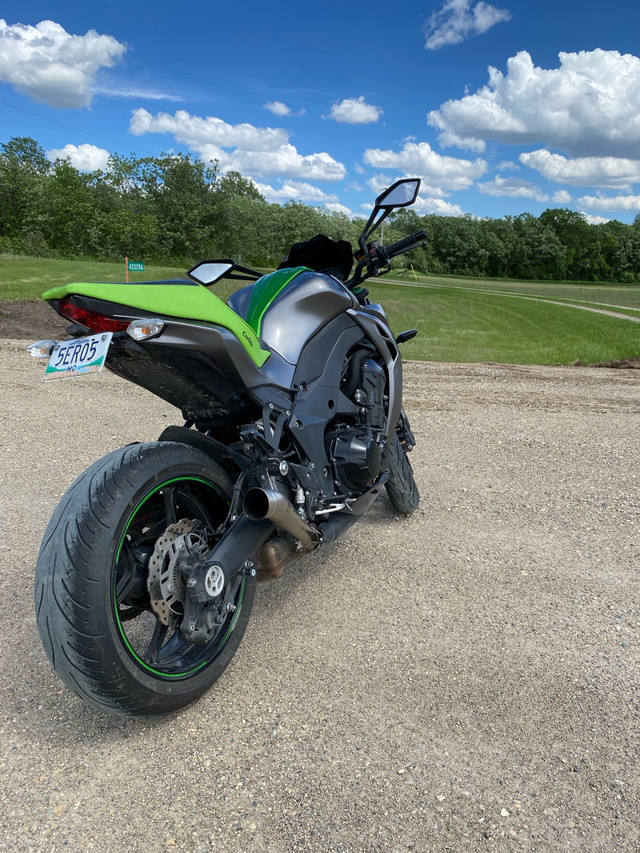 2016 Kawasaki z1000 abs  in Sport Bikes in Portage la Prairie