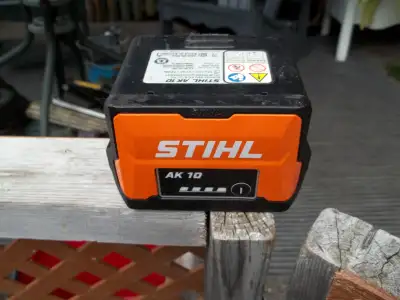 Stihl battery AK 10, View more