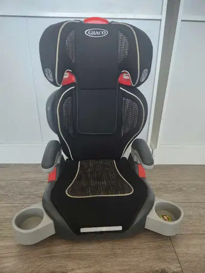 Graco car seat with cup holders, View more
