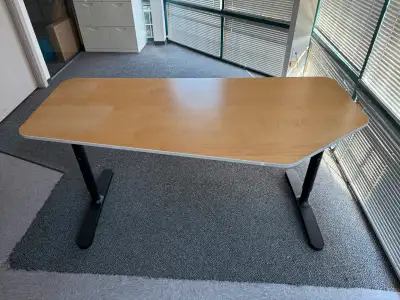 5-sided Ikea office desk in good condition, View more