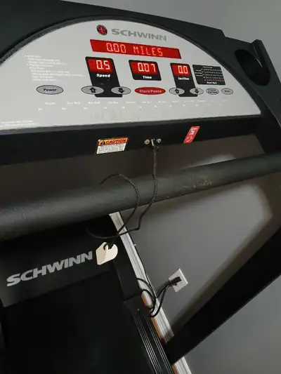 schwinn 6310p Treadmill, View more