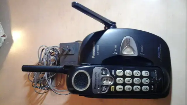 telephone62864365849985121