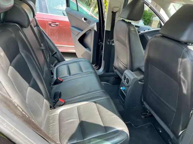 Tiguan Highline in Cars & Trucks in Ottawa - Image 5