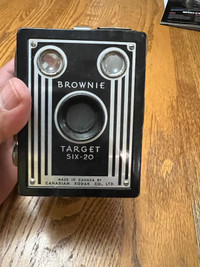 Kodak 620  Brownie Box camera canada product 