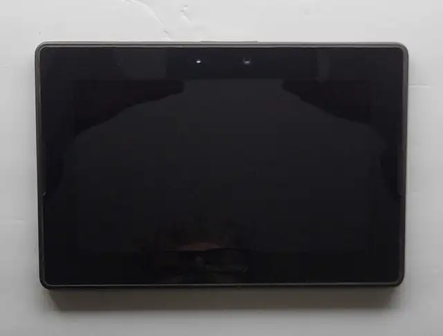 BLACKBERRY PLAYBOOK 16G WI-FI 7 INCH in iPads & Tablets in Barrie - Image 4