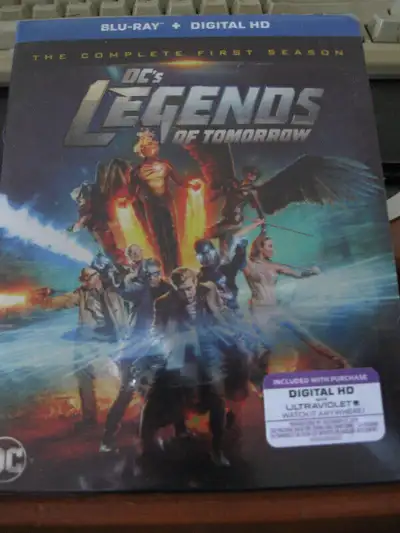 DC's Legends of Tomorrow First Season 2 Blu-ray set-new/sealed, View more