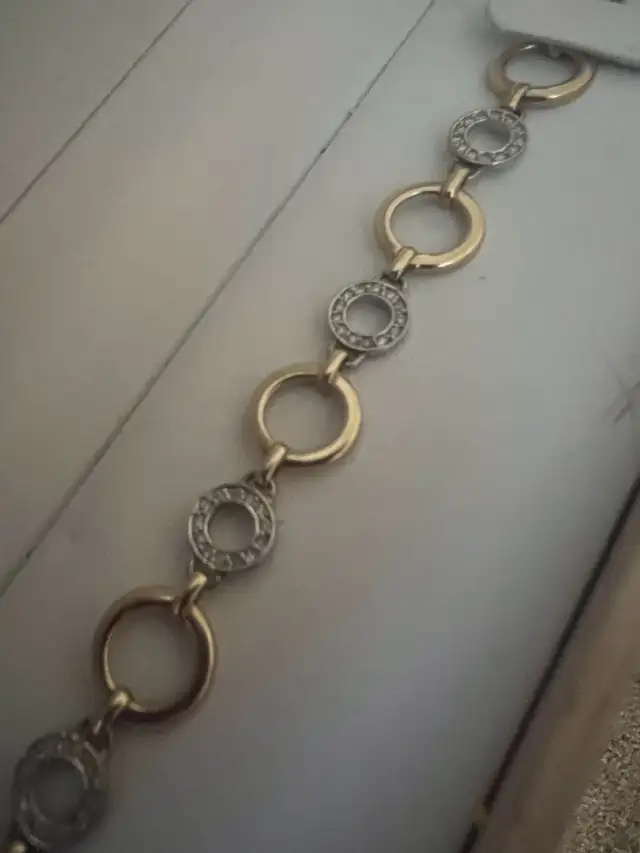 10 k diamond bracelet in Jewellery & Watches in Edmonton - Image 2
