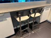 Bar stools / kitchen chairs (pack of 2)