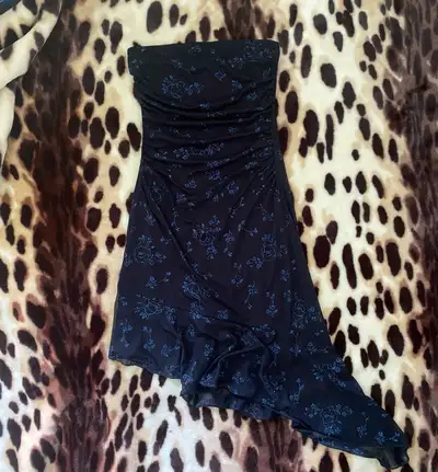 womans vtg wishes* strapless dress , View more