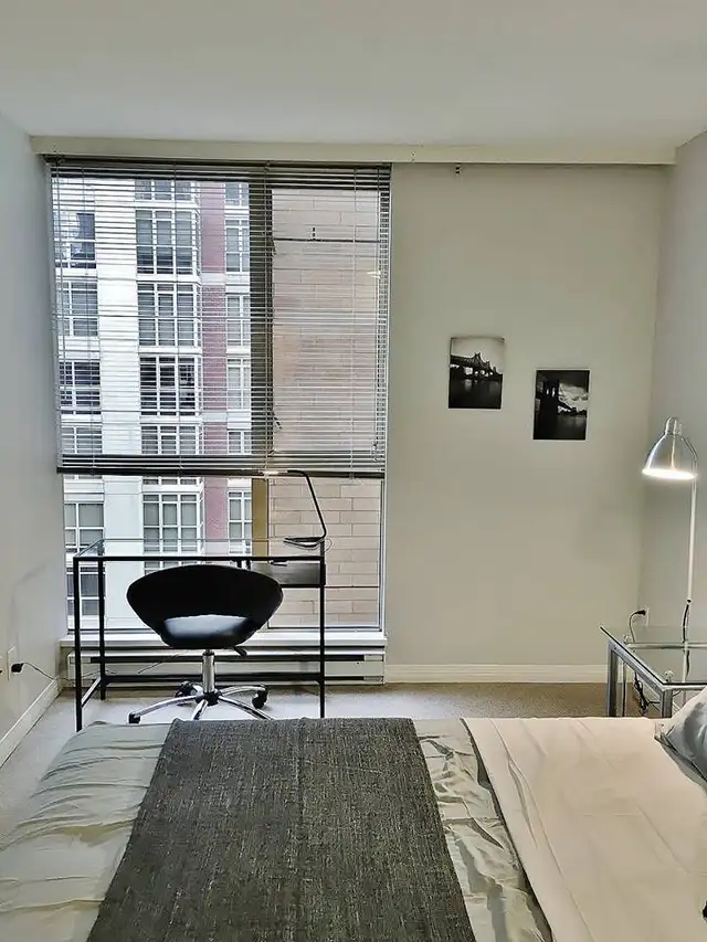STUDENTS/PROFESSIONALS: Central Downtown, 3Br2Ba,MoveinReady,Fur in Long Term Rentals in Vancouver - Image 4